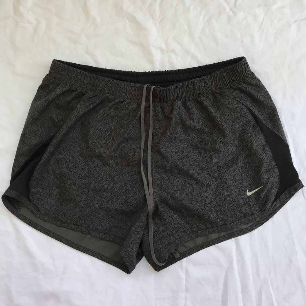 Nike running shorts size S